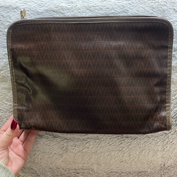 💼 MARIO VALENTINO CLUTCH💼 - Picture 4 of 13